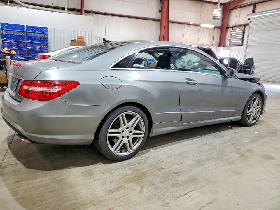 2010 Mercedes-benz E-class VIN WDDKJ7CB5AF033057 COPART salvage auction — FRONT END, TX - CERTIFICATE OF TITLE, sold $425 on 2026-07-13 (photo 3)