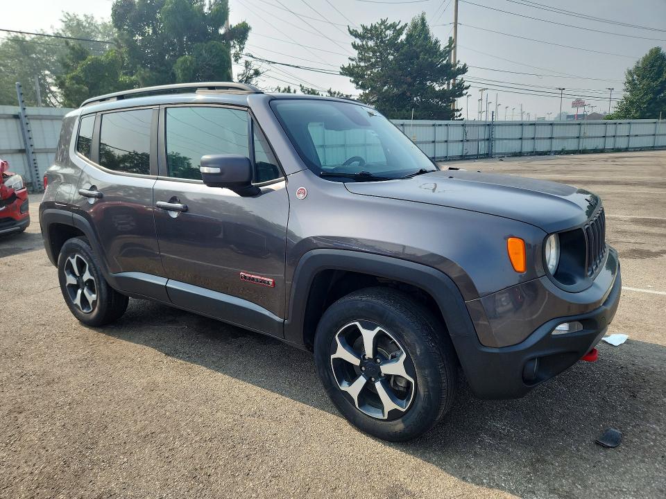 2019 Jeep Renegade VIN ZACNJBC19KPJ90393 COPART salvage auction — MINOR DENT/SCRATCHES, OH - CERT OF TITLE-REPOSSESSION, sold $750 on 2026-07-29 (photo 4)