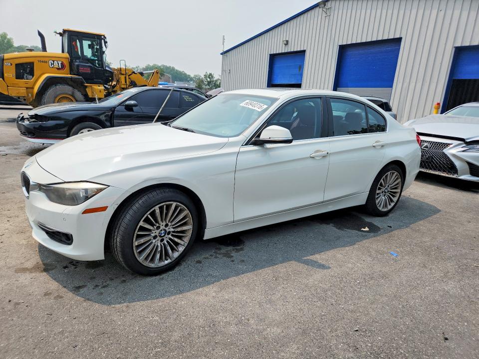 2015 BMW 3er VIN WBA3B5G52FNS14924 COPART salvage auction — FRONT END, PA - CERTIFICATE OF SALVAGE, sold $875 on 2026-07-30 (photo 1)
