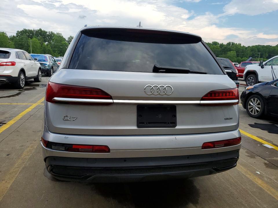 2021 Audi Q7 VIN WA1LXAF79MD027371 COPART salvage auction — UNDERCARRIAGE, In - Certificate Of Title, sold $300 on 2026-07-27 (photo 6)