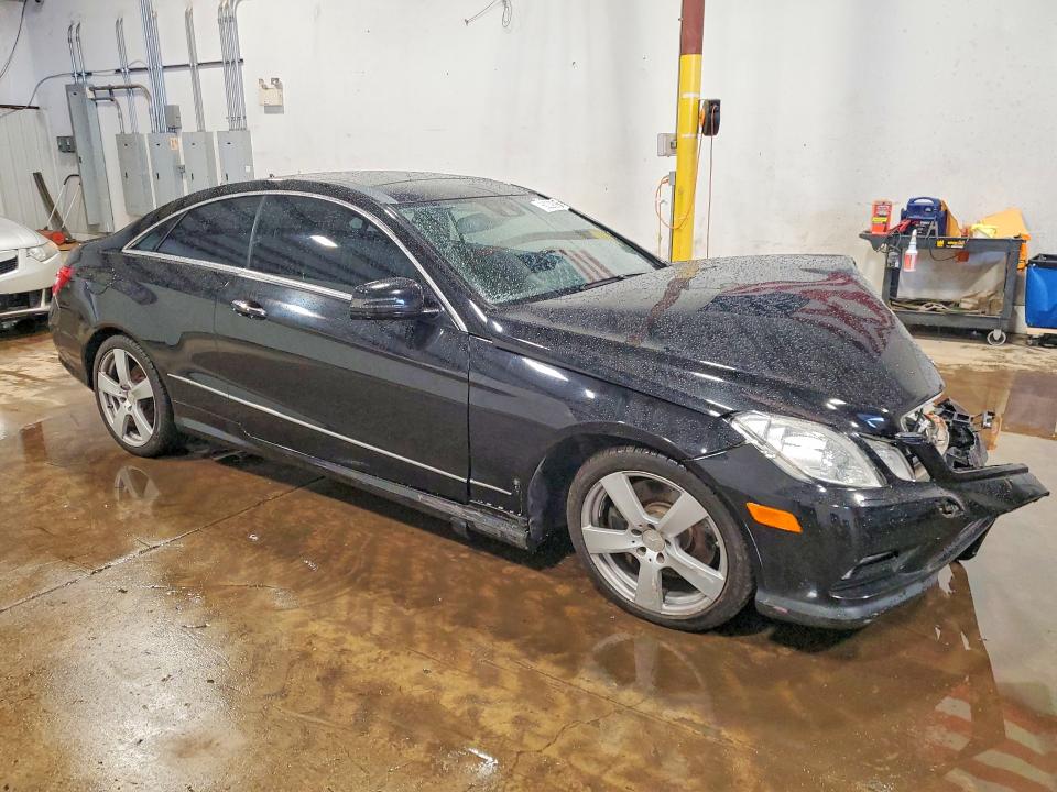 2011 Mercedes-benz E-class VIN WDDKJ7CB8BF071660 COPART salvage auction — FRONT END, Pa - Certificate Of Salvage, sold $525 on 2026-07-17 (photo 4)