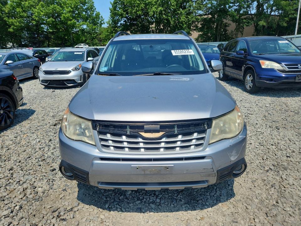 2013 Subaru Forester VIN JF2SHAEC5DH419576 COPART salvage auction — REAR END, Ma - Cert Of Title-Reconstrctd Coll, sold $650 on 2026-07-09 (photo 5)