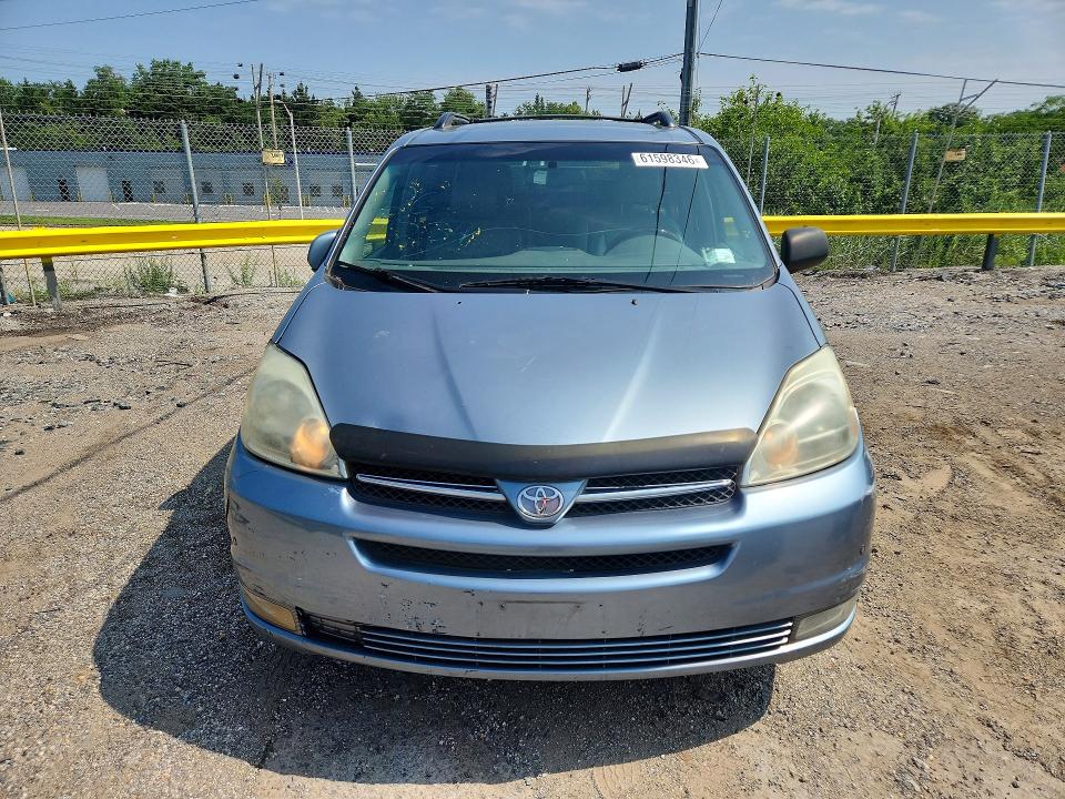2004 Toyota Sienna VIN 5TDBA22C54S012740 COPART salvage auction — FRONT END, Md - Certificate Of Title, sold $650 on 2026-07-30 (photo 5)