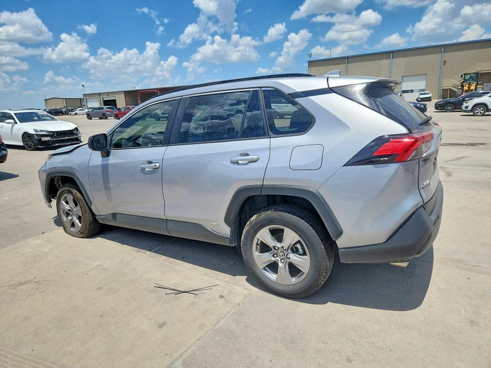 2025 Toyota Rav 4 VIN JTMLWRFV0SD308218 COPART salvage auction — FRONT END, Tx - Salvage Vehicle Title, sold $11,700 on 2026-07-13 (photo 2)