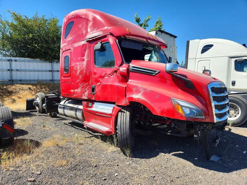 2025 Freightliner Cascadia 126 VIN 3AKJHHDR7SSVX2167 COPART salvage auction — FRONT END, OR - SALVAGE TITLE CERTIFICATE, sold $50,000 on 2026-08-13 (photo 4)