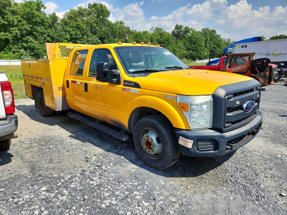 2015 Ford F-350 super duty VIN 1FD8W3G66FEA42872 COPART salvage auction — MINOR DENT/SCRATCHES, Pa - Cert Of Title (P), sold $2,150 on 2026-07-08 (photo 4)