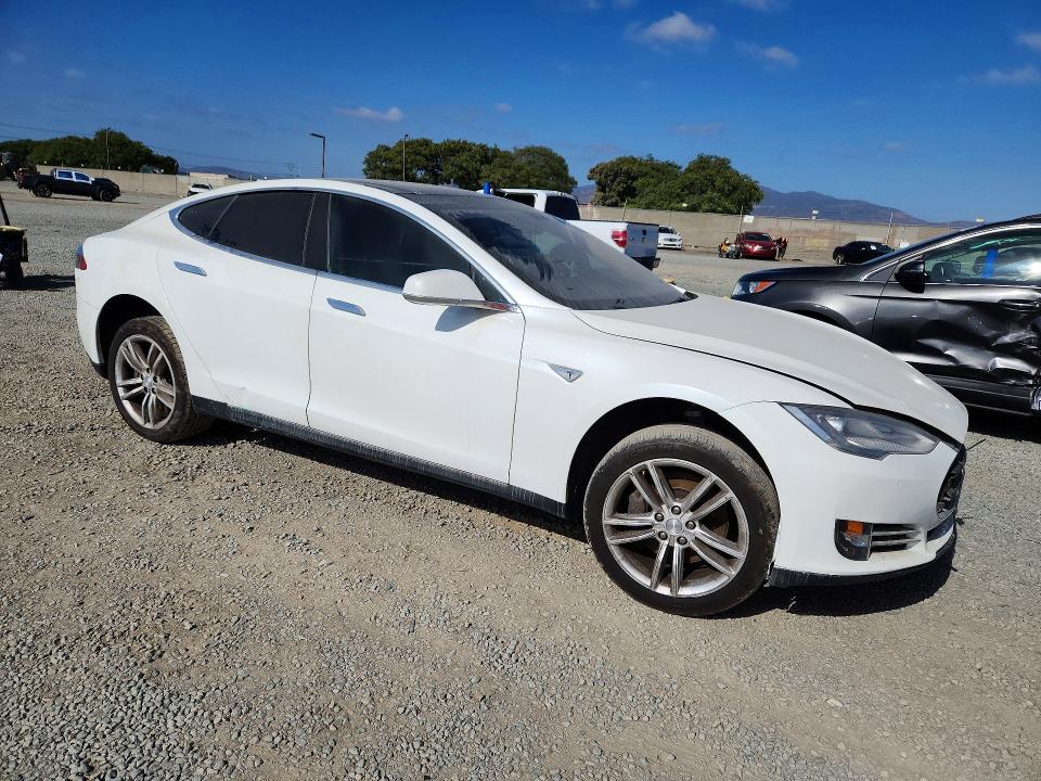 2013 Tesla Model s VIN 5YJSA1CN6DFP28030 COPART salvage auction — SIDE, Ca - Salvage Certificate, sold $2,600 on 2026-07-17 (photo 4)