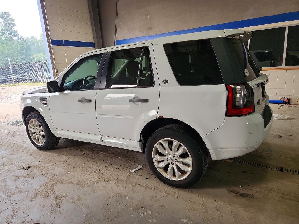 2011 Land rover Lr2 VIN SALFR2BN0BH222264 COPART salvage auction — MINOR DENT/SCRATCHES, Ma - Certificate Of Title, sold $250 on 2026-07-24 (photo 2)