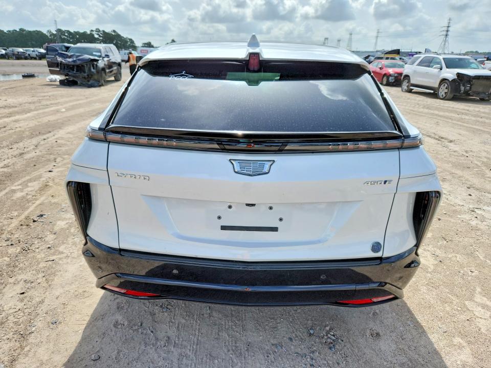 2024 Cadillac Lyriq VIN 1GYKPVRK6RZ124492 COPART salvage auction — FRONT END, Tx - Salvage W/Lemon Law Historty, sold $12,300 on 2026-07-28 (photo 6)