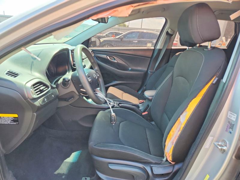 2018 Hyundai VIN KMHH35LE0JU010113 COPART salvage auction — SIDE, Salvage Title, sold $425 on 2026-07-20 (photo 7)