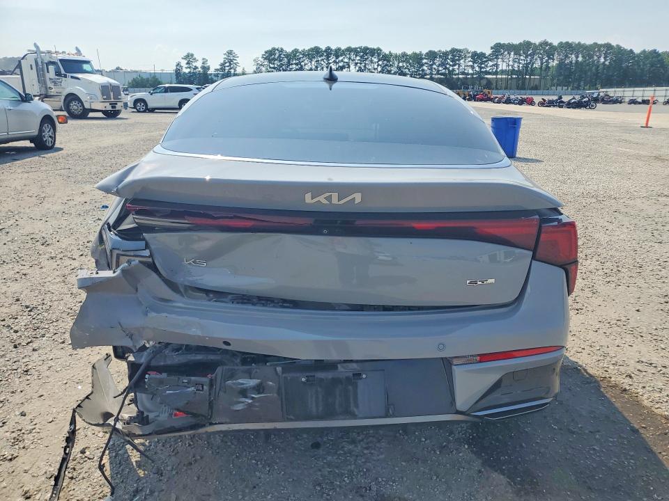 2025 Kia K5 VIN KNAG64J73S5299194 COPART salvage auction — REAR END, NC - SALVAGE CERTIFICATE OF TITLE, sold $11,400 on 2026-09-04 (photo 6)