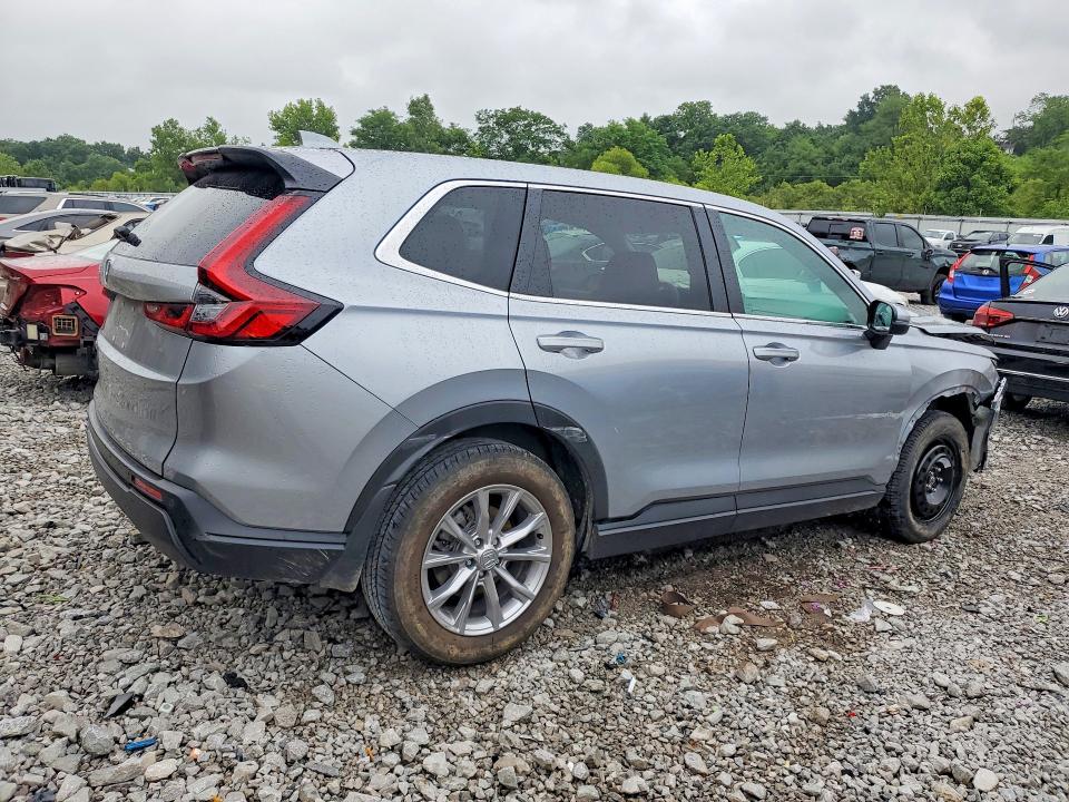 2023 Honda Cr-v VIN 7FARS4H77PE015847 COPART salvage auction — FRONT END, Salvage Title, sold $9,100 on 2026-07-24 (photo 3)
