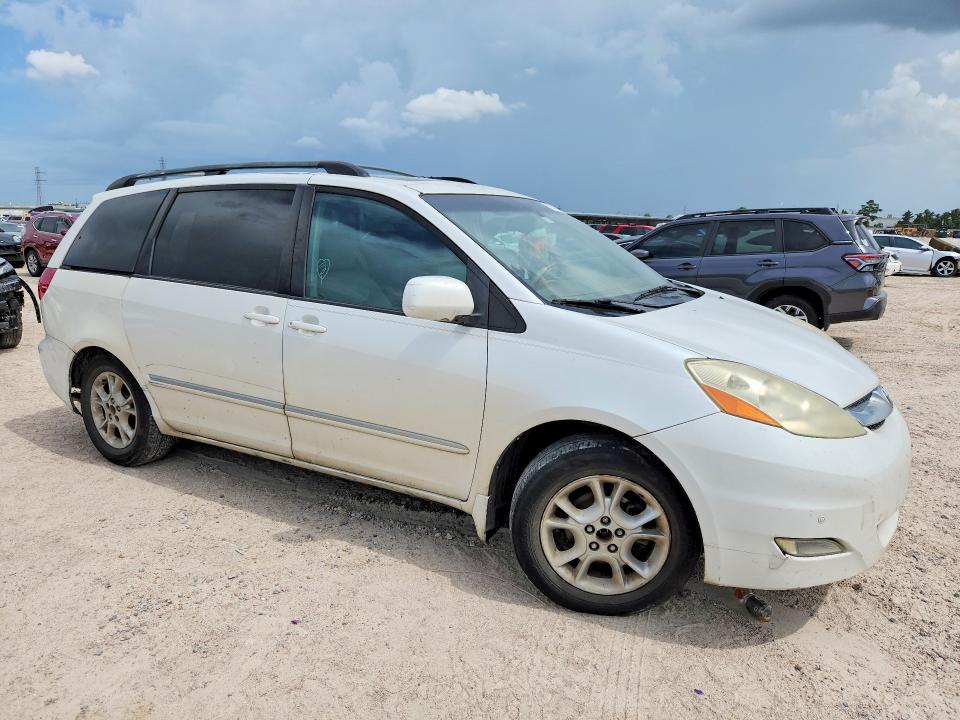 2006 Toyota Sienna VIN 5TDZA22C86S490944 COPART salvage auction — MINOR DENT/SCRATCHES, TX - CERT OF TITLE-REBUILT SALVAGE, sold $1,800 on 2026-07-17 (photo 4)
