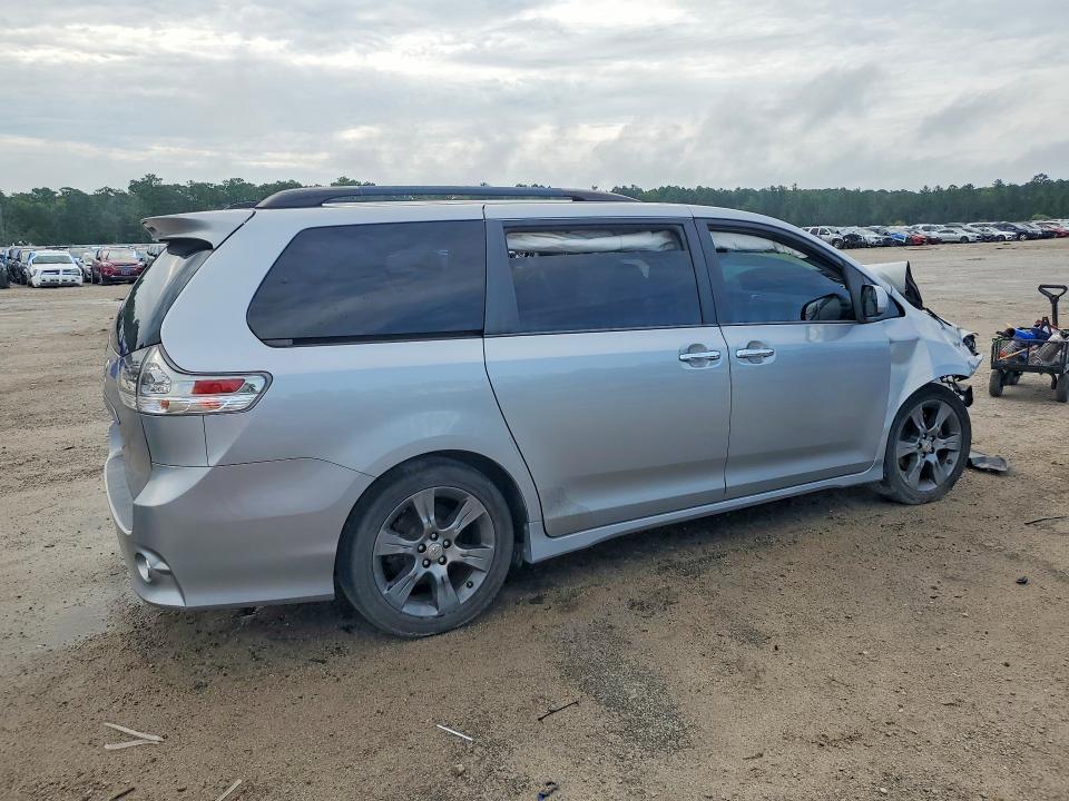 2016 Toyota Sienna VIN 5TDXK3DC6GS729920 COPART salvage auction — FRONT END, Sc - Certificate Of Title, sold $1,250 on 2026-07-22 (photo 3)