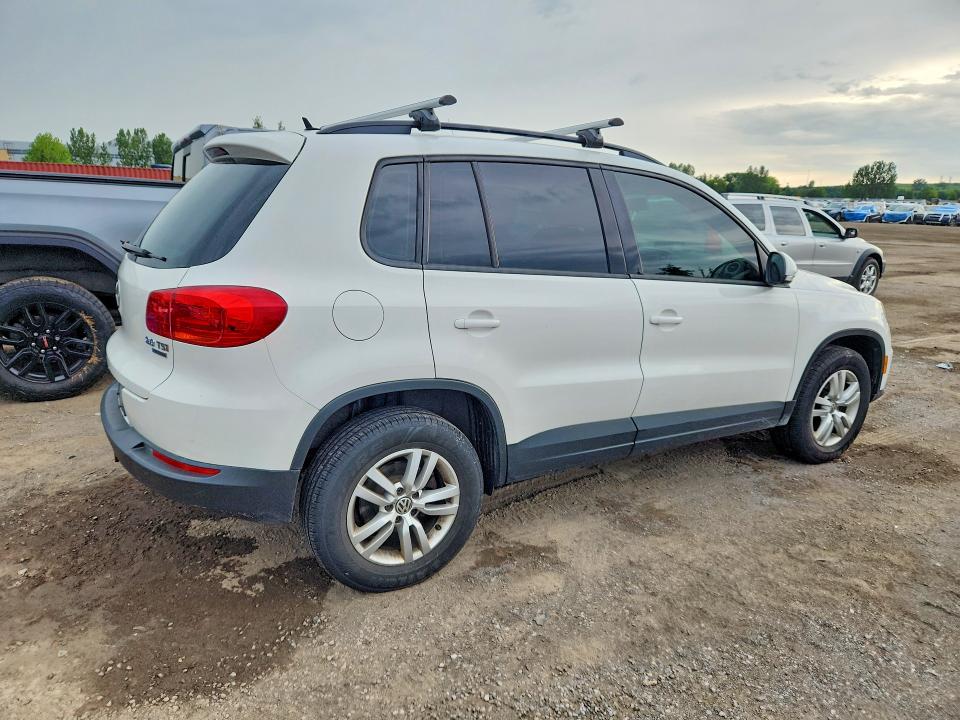 2014 Volkswagen Tiguan VIN WVGJV3AX2EW524026 COPART salvage auction — MECHANICAL, On - Permit No Brand - Unfit, sold $200 on 2026-07-28 (photo 3)