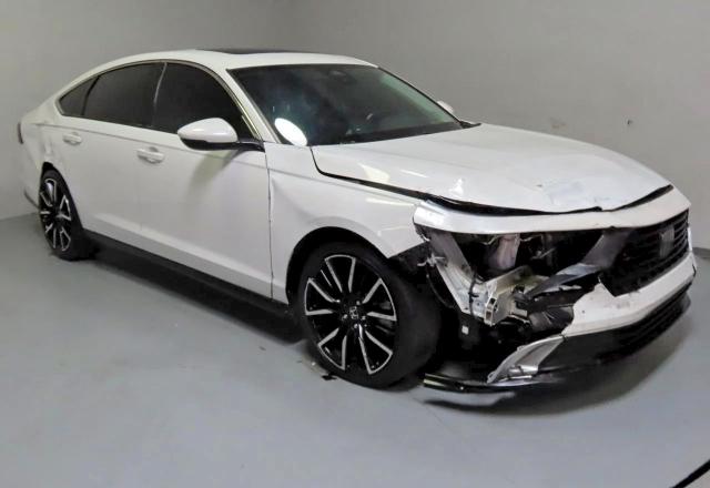 2024 Honda Accord VIN 1HGCY2F8XRA084383 — COPART salvage auction photo