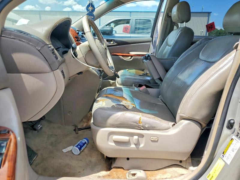 2005 Toyota Sienna VIN 5TDZA22C75S234826 COPART salvage auction — MINOR DENT/SCRATCHES, FL - CERTIFICATE OF TITLE, sold $850 on 2026-07-27 (photo 7)