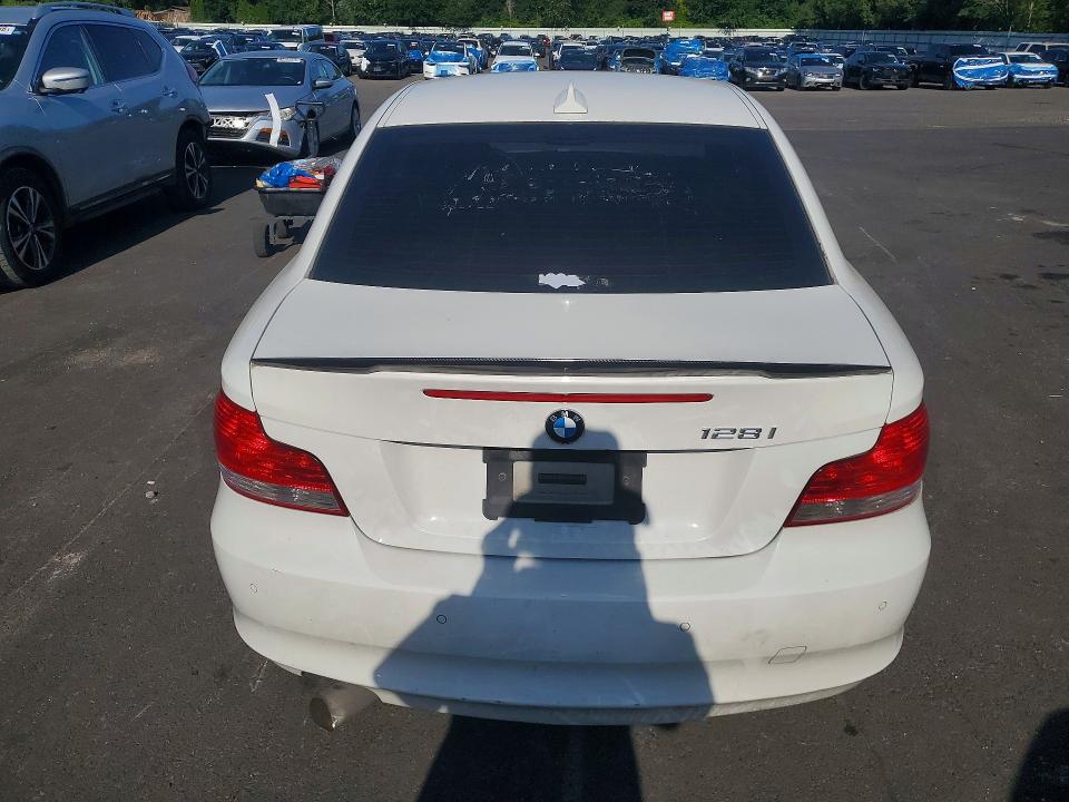 2010 BMW 1 series VIN WBAUP9C54AVL89283 COPART salvage auction — FRONT END, Or - Certificate Of Title (P), sold $625 on 2026-07-27 (photo 6)