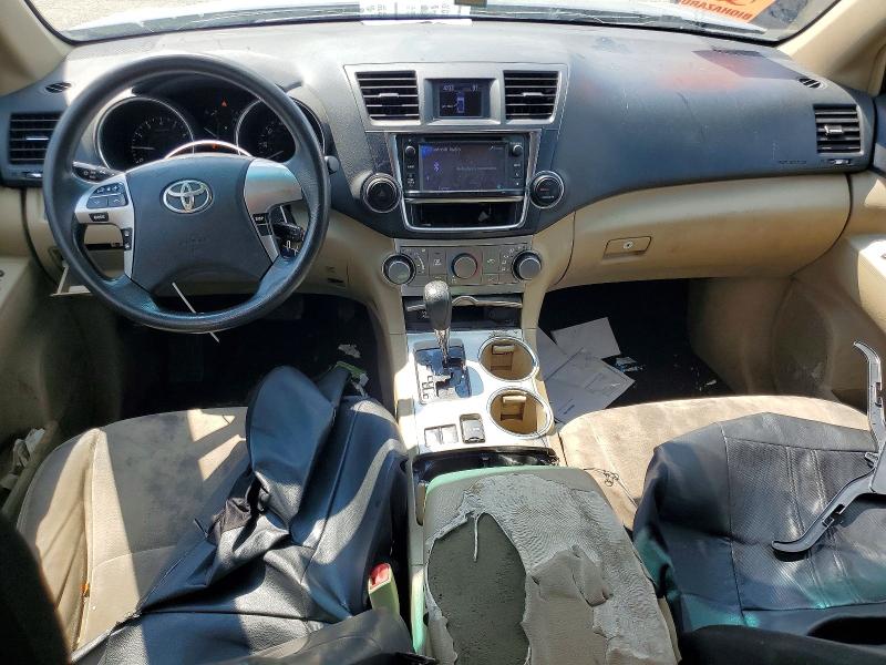 2013 Toyota Highlander VIN 5TDBK3EH2DS213232 COPART salvage auction — FRONT END, OH - CERT OF TITLE-SALVAGE, sold $1,800 on 2026-07-24 (photo 8)