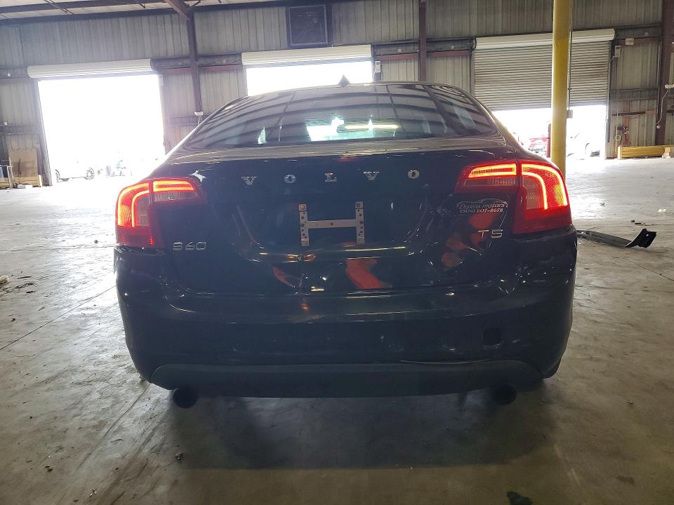 2013 Volvo S60 VIN YV1612FS2D2220000 COPART salvage auction — REAR END, Salvage Title, sold $850 on 2026-07-27 (photo 6)