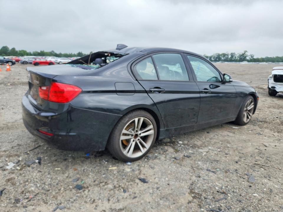 2013 BMW 3er VIN WBA3B3C53DF532620 COPART salvage auction — ROOF, Va - Certificate Of Title, sold $1,050 on 2026-07-22 (photo 3)