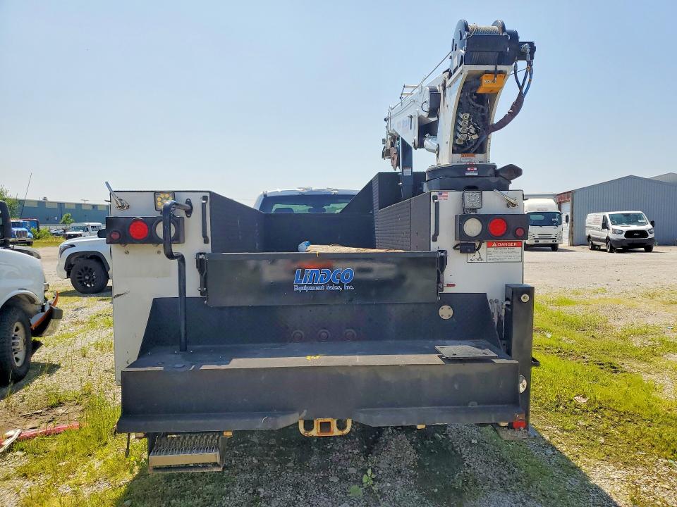 2017 Ford F550 VIN 1FDUF5HT1HEE05435 COPART salvage auction — ALL OVER, In - Cert Of Title-Salvage Title, sold $24,800 on 2026-09-03 (photo 6)