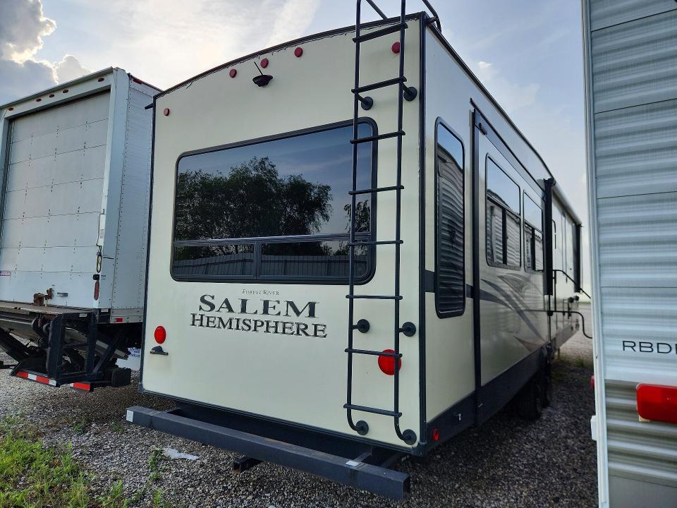 2020 Forest river Salem VIN 4X4FSBN29LV007234 COPART salvage auction — WATER/FLOOD, TX - SALVAGE TITLE-FLOOD DAMAGE, sold $10,899 on 2026-09-04 (photo 3)