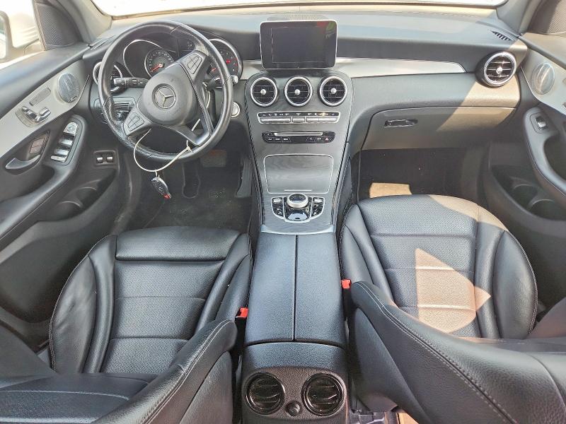 2019 Mercedes-benz Glc VIN WDC0G5EB6KF586975 COPART salvage auction — MINOR DENT/SCRATCHES, Ga - Certificate Of Title (P), sold $13,000 on 2026-08-04 (photo 8)
