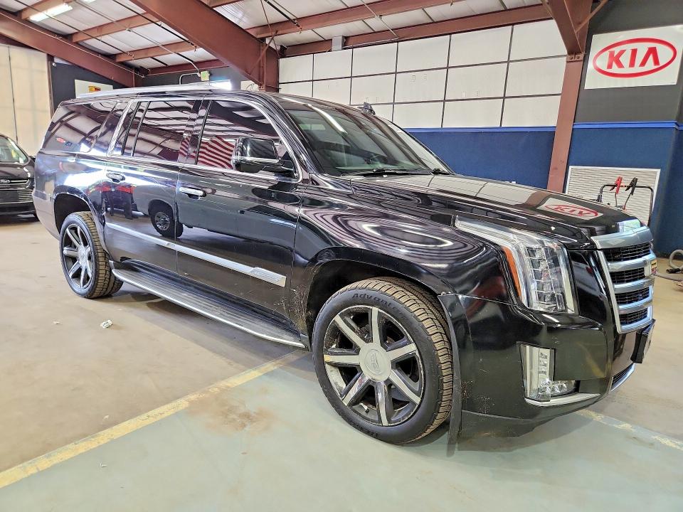 2015 Cadillac Escalade esv VIN 1GYS4SKJ9FR726128 COPART salvage auction — MINOR DENT/SCRATCHES, Ny - Certificate Of Title (P), sold $6,900 on 2026-07-30 (photo 4)