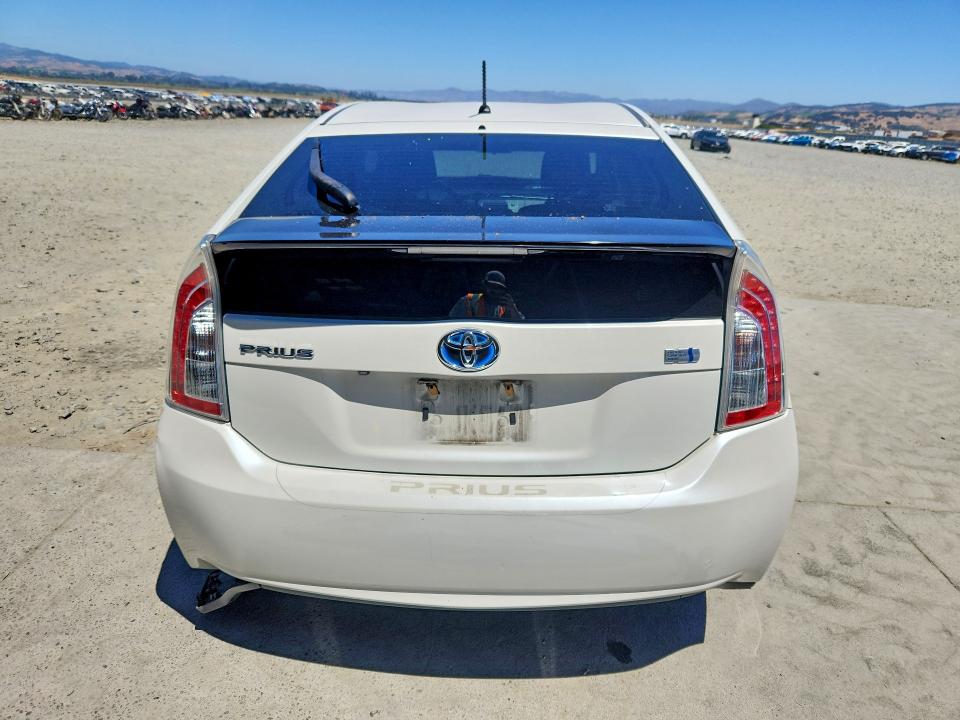 2015 Toyota Prius VIN JTDKN3DU0F0406877 COPART salvage auction — FRONT END, Salvage Title, sold $1,600 on 2026-07-30 (photo 6)