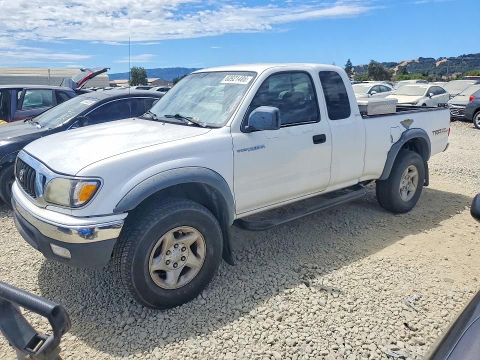 2001 Toyota Tacoma VIN 5TEWN72N31Z810060 COPART salvage auction — NORMAL WEAR, Ca - Dis/Dlr/Exp Only Clean Title, sold $575 on 2026-07-30 (photo 1)