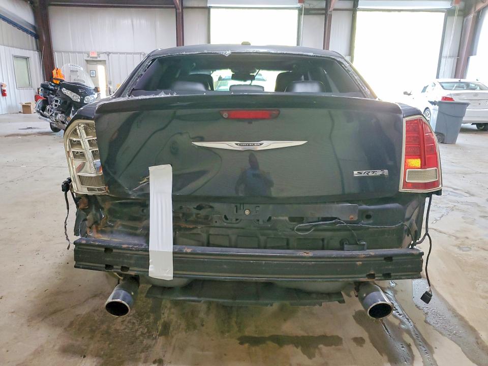 2013 Chrysler 300 VIN 2C3CCAFJ5DH529881 COPART salvage auction — REAR END, Pa - Cert Of Title, sold $9,100 on 2026-08-05 (photo 6)