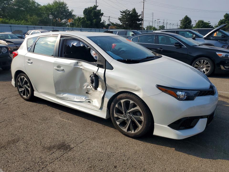 2017 Toyota Corolla VIN JTNKARJE9HJ540582 COPART salvage auction — SIDE, OH - CERT OF TITLE-SALVAGE, sold $1,050 on 2026-07-22 (photo 4)
