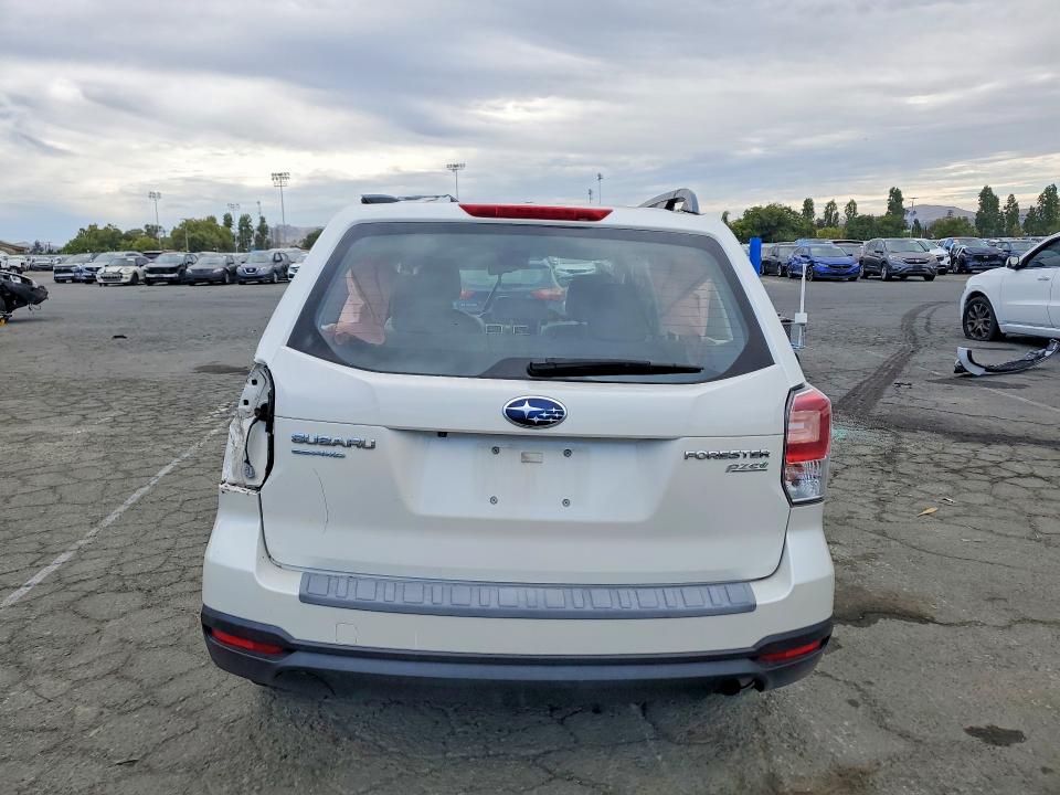 2017 Subaru Forester VIN JF2SJABC9HH586554 COPART salvage auction — ROLLOVER, CA - SALVAGE CERTIFICATE, sold $675 on 2026-07-24 (photo 6)