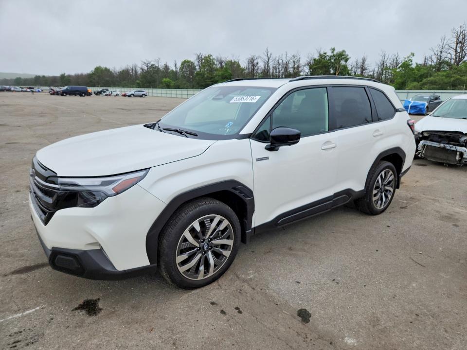 2025 Subaru Forester VIN JF2SLSTD1SH404442 COPART salvage auction — MINOR DENT/SCRATCHES, Ny - Mv-907A Salvage Certificate, sold $18,900 on 2026-07-13 (photo 1)