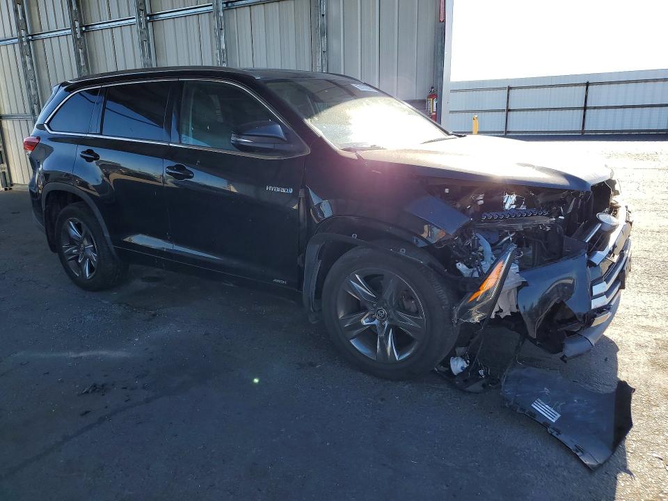 2017 Toyota Highlander VIN 5TDDGRFH2HS023383 COPART salvage auction — FRONT END, CA - SALVAGE CERTIFICATE, sold $9,000 on 2026-07-27 (photo 4)