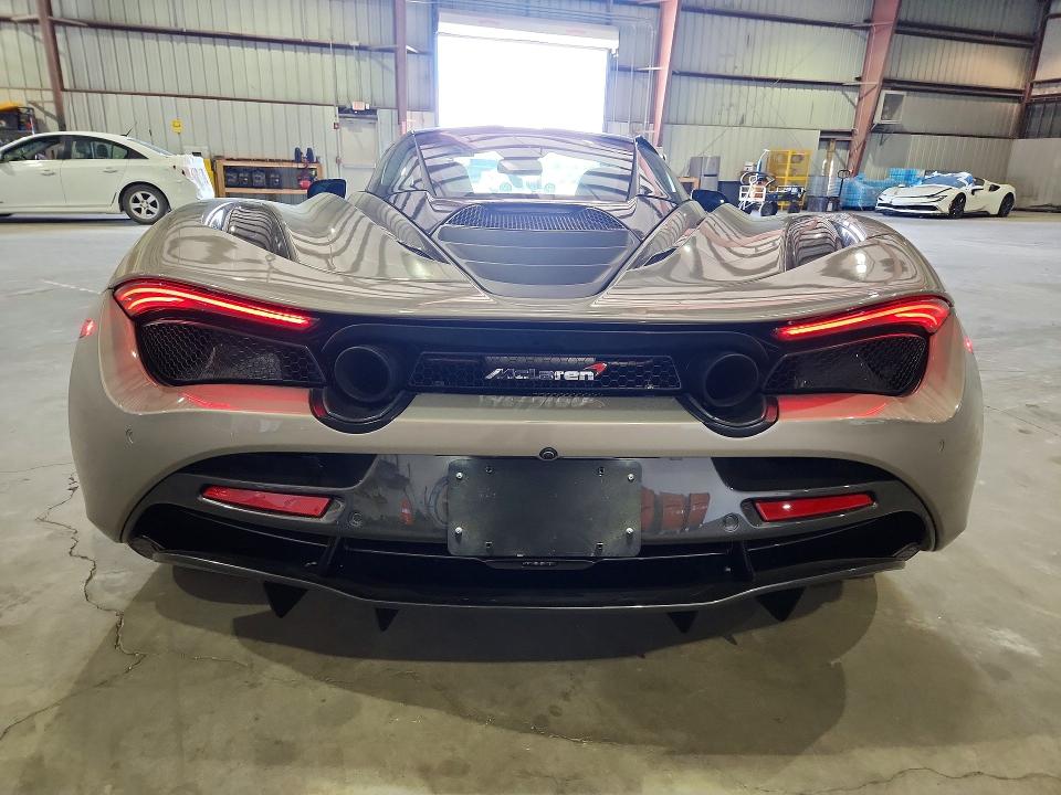 2018 Mclaren 720s VIN SBM14DCA3JW002108 COPART salvage auction — ROOF, Fl - Cert Of Title W/Slvg History, sold $55,500 on 2026-07-29 (photo 6)