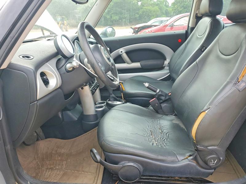 2003 Mini Cooper VIN WMWRC334X3TE13318 COPART salvage auction — MINOR DENT/SCRATCHES, NC - DEALER ONLY CLEAN TITLE, sold $225 on 2026-08-12 (photo 7)