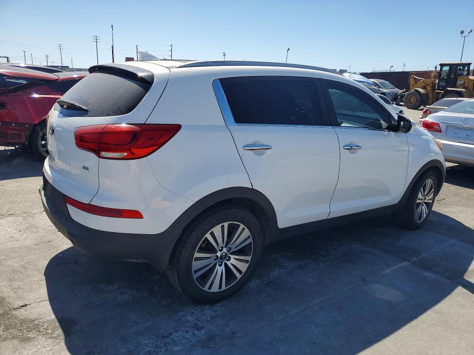 2015 Kia VIN KNDPC3AC0F7791887 COPART salvage auction — NORMAL WEAR, Ca - Dis/Dlr/Exp Only Clean Title, sold $2,250 on 2026-07-08 (photo 3)
