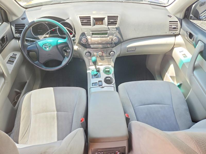 2012 Toyota Highlander VIN 5TDBK3EH7CS145721 COPART salvage auction — REAR END, Co - Public - Salvage Title, sold $2,750 on 2026-07-28 (photo 8)