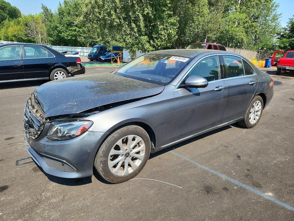 2018 Mercedes-benz E-klasse VIN WDDZF4JB8JA423133 — COPART salvage auction photo