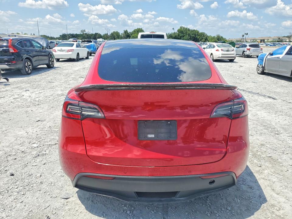 2021 Tesla Model y VIN 5YJYGDEF7MF197484 COPART salvage auction — MINOR DENT/SCRATCHES, Fl - Cert Of Title-Rebuilt, sold $4,600 on 2026-07-28 (photo 6)