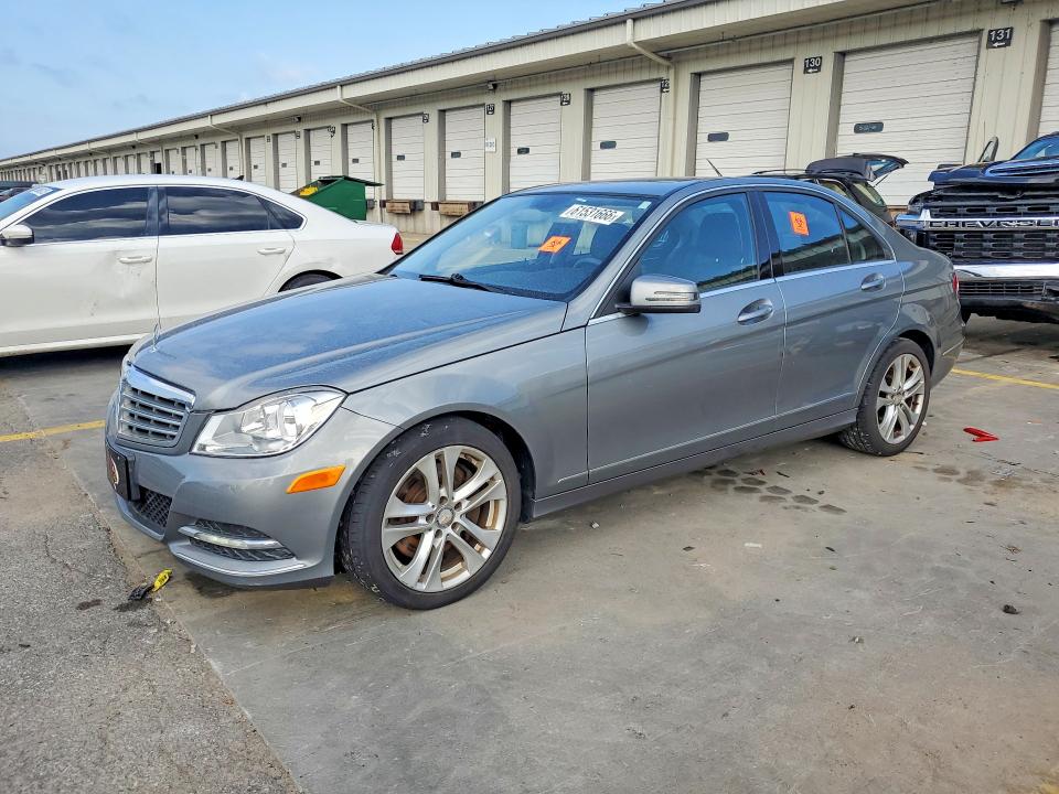 2013 Mercedes-benz C-klasse VIN WDDGF8AB3DR244096 COPART salvage auction — WATER/FLOOD, Ky - Cert Of Title-Salvage Water, sold $1,050 on 2026-08-17 (photo 1)