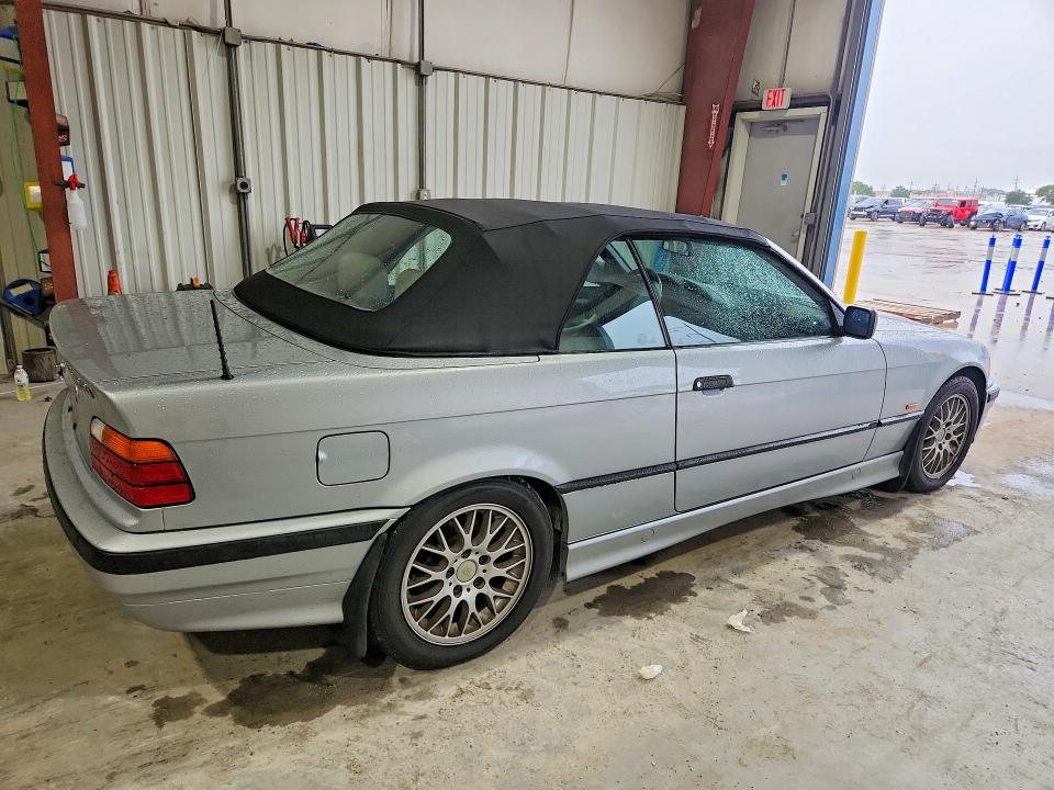 1998 BMW 3 series VIN WBABJ8322WEM21728 COPART salvage auction — WATER/FLOOD, La - Cert Of Title-Salvage Flood, sold $975 on 2026-07-22 (photo 3)
