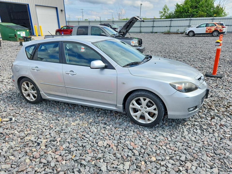 2008 Mazda 3 VIN JM1BK343881144751 COPART salvage auction — MINOR DENT/SCRATCHES, WI - CERTIFICATE OF TITLE, sold $1,350 on 2026-07-20 (photo 4)