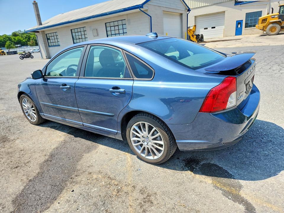 2009 Volvo S40 VIN YV1MS390792464320 COPART salvage auction — MINOR DENT/SCRATCHES, Pa - Cert Of Title, sold $425 on 2026-07-28 (photo 2)