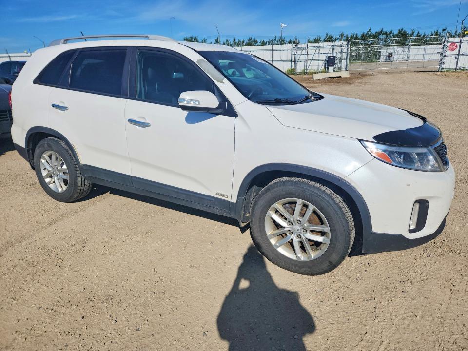 2015 Kia Sorento VIN 5XYKTCA63FG567391 COPART salvage auction — MECHANICAL, Ab - Bos - Active, sold $1,350 on 2026-07-09 (photo 4)
