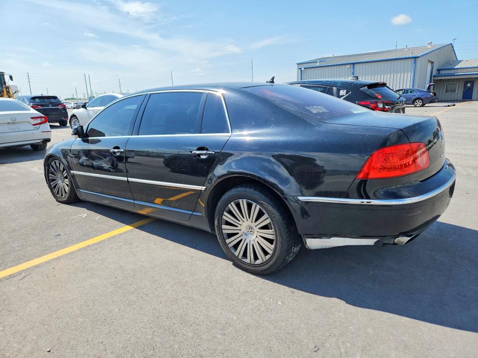 2005 Volkswagen Phaeton VIN WVWAF03DX58004583 COPART salvage auction — FRONT END, Ok - Certificate Of Title (P), sold $500 on 2026-07-31 (photo 2)
