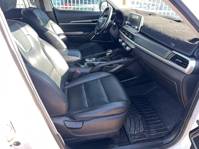 2020 Kia Telluride VIN 5XYP64HC7LG044935 COPART salvage auction — MINOR DENT/SCRATCHES, Az - Cert Of Title - Salvage (P), sold $5,000 on 2026-07-13 (photo 5)