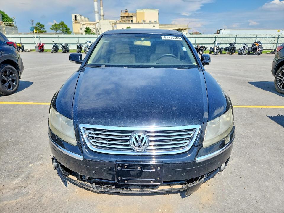 2005 Volkswagen Phaeton VIN WVWAF03DX58004583 COPART salvage auction — FRONT END, Ok - Certificate Of Title (P), sold $500 on 2026-07-31 (photo 5)